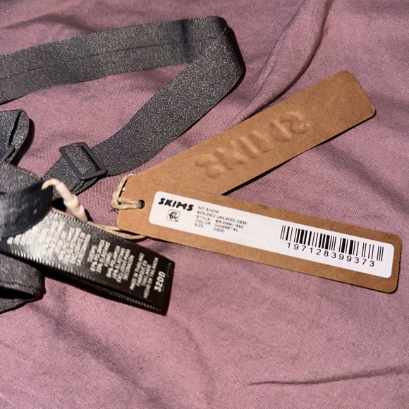 SKIMS GRAY GUN METAL Sheer Bra NWT - Picture 13 of 16